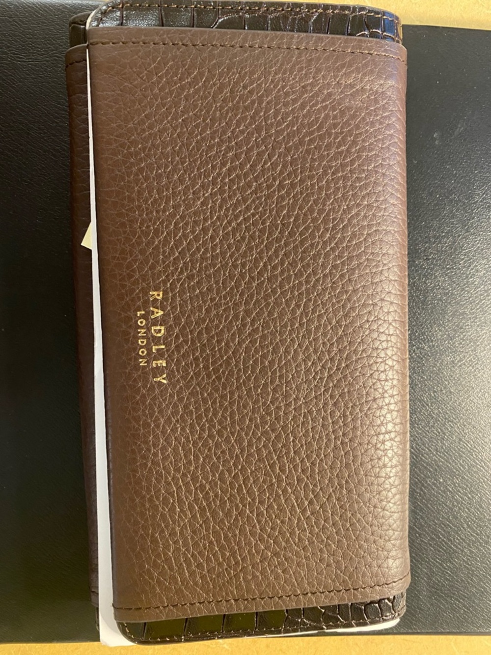 Radley Leather Baylis Road Flapover Wallet Style#: 4000258090 with dustbag